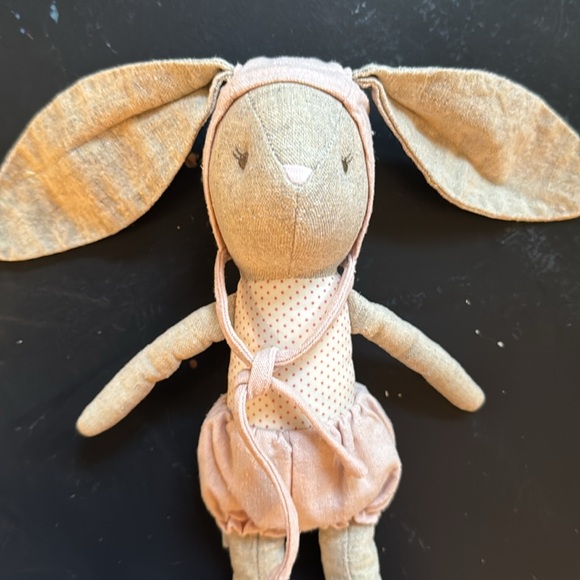 Alimrose Bunny - Picture 4 of 8